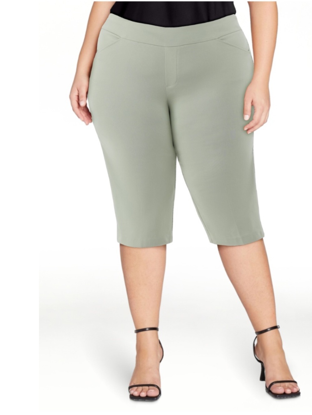 Just My Size Women’s Plus Sage Green Millennium Bermuda Shorts size 2X NWT